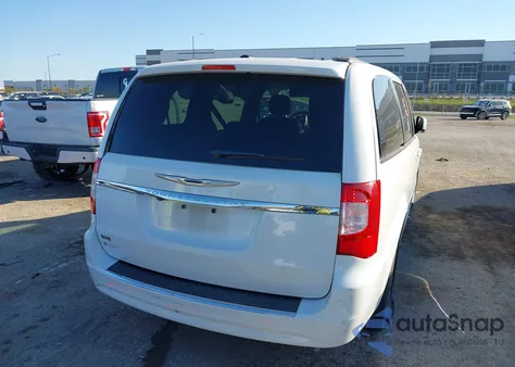 2014 Chrysler Town & Country Touring from USA, damaged, VIN 2C4RC1BG1ER403321